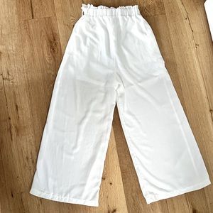 Zaful wide leg high rise white vacation pant Small